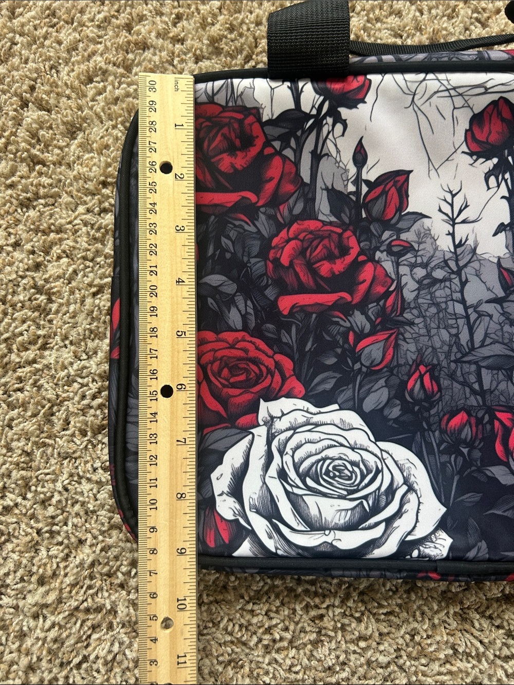 Floral Rose Cosmetic Pouch Set in Black and Red - Picture 4 of 5